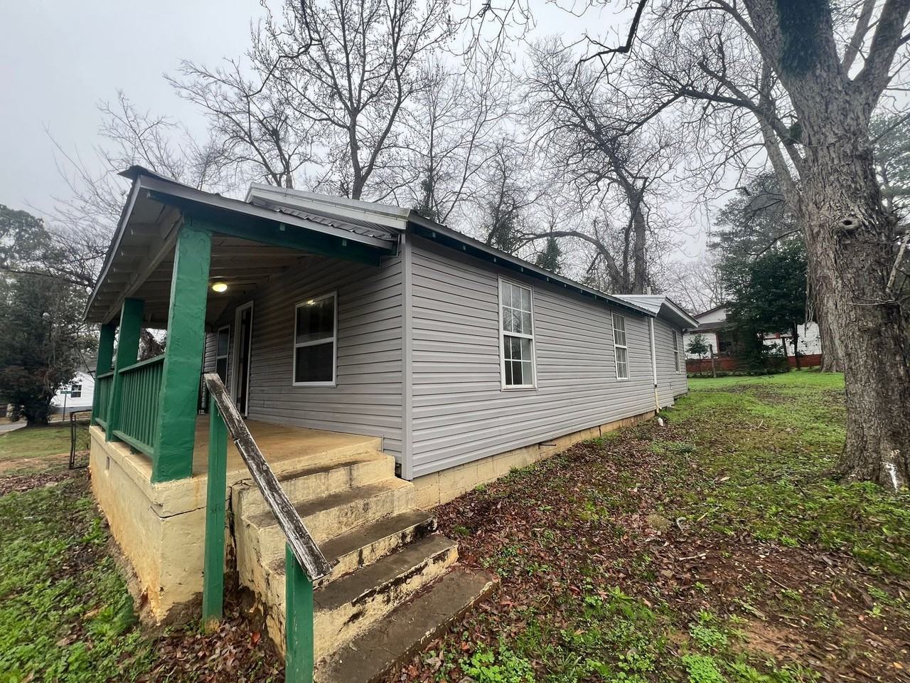 804 1/2 37th Ave - Photo 2 of 14