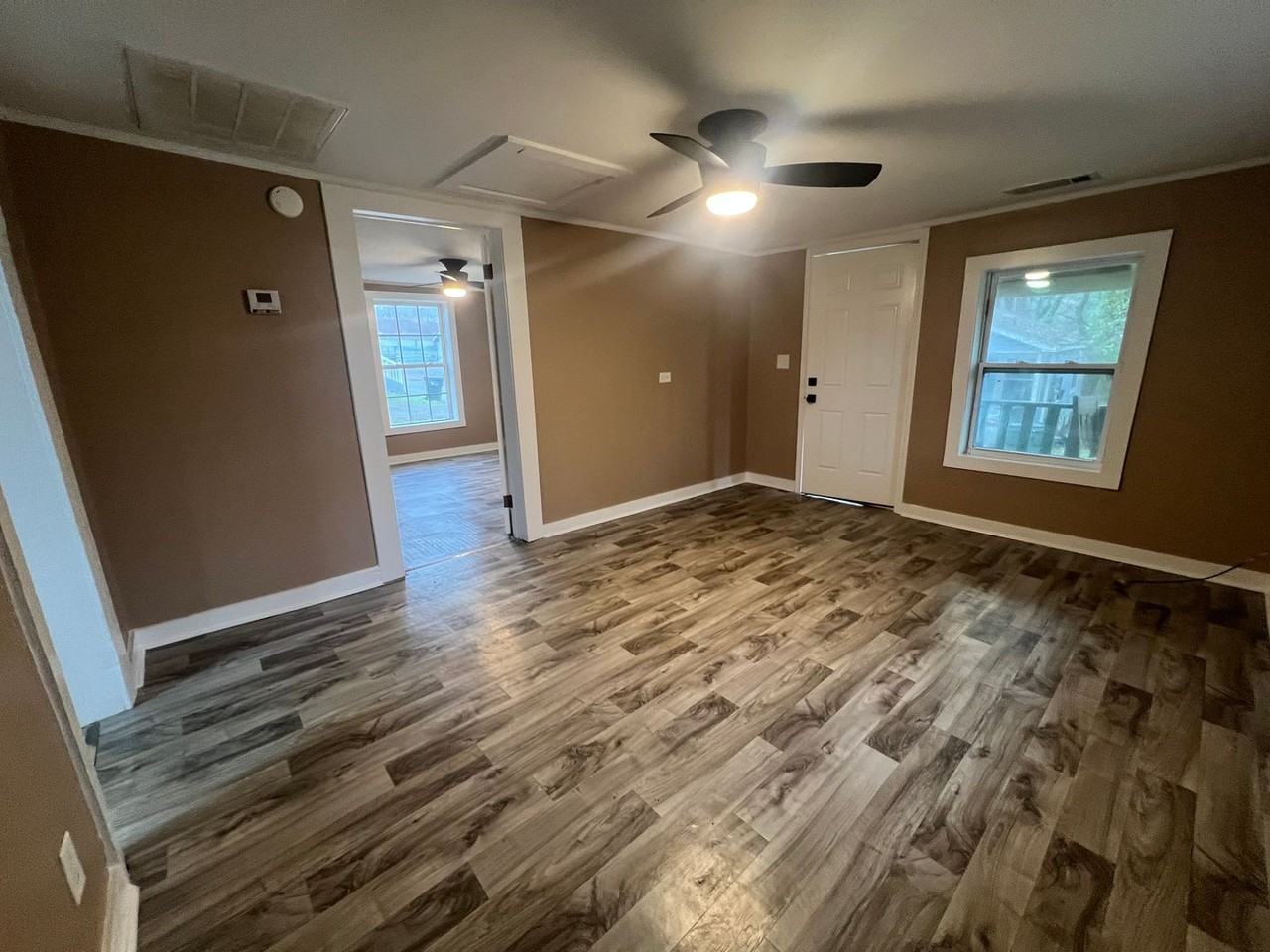 804 1/2 37th Ave - Photo 4 of 14