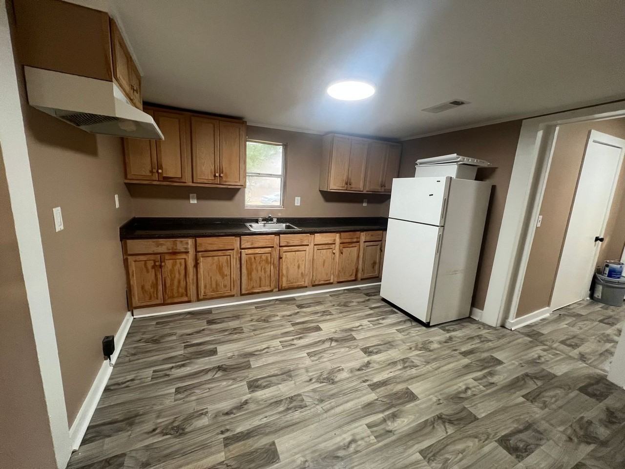 804 1/2 37th Ave - Photo 5 of 14