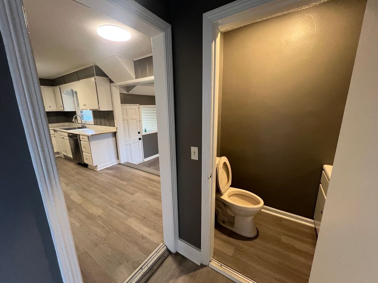 3806 3rd Ave E - Photo 3 of 31