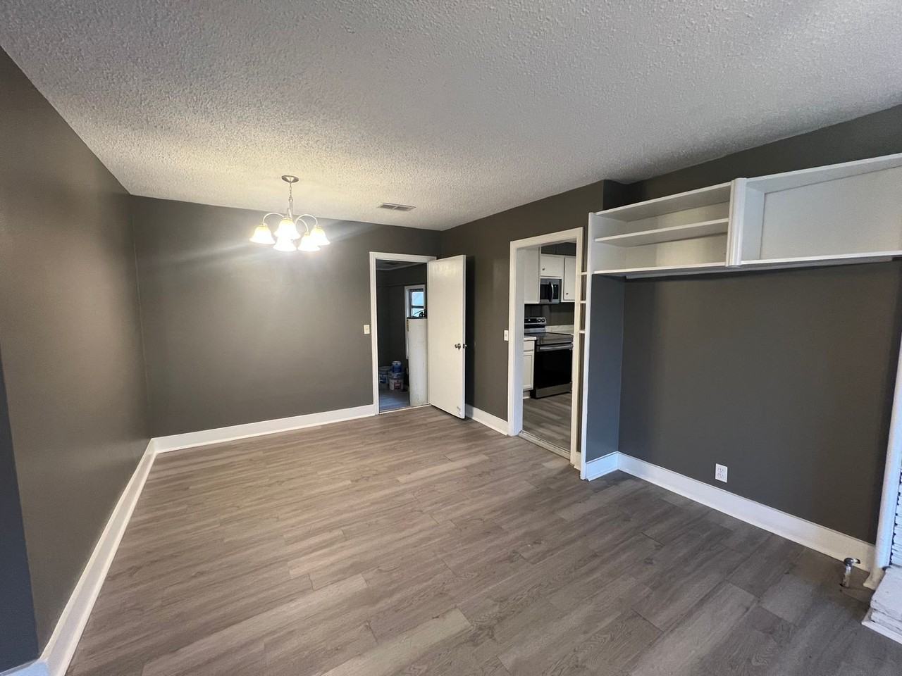 3806 3rd Ave E - Photo 6 of 31