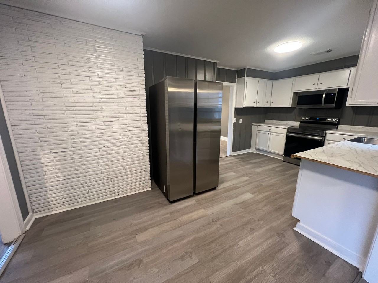 3806 3rd Ave E - Photo 7 of 31