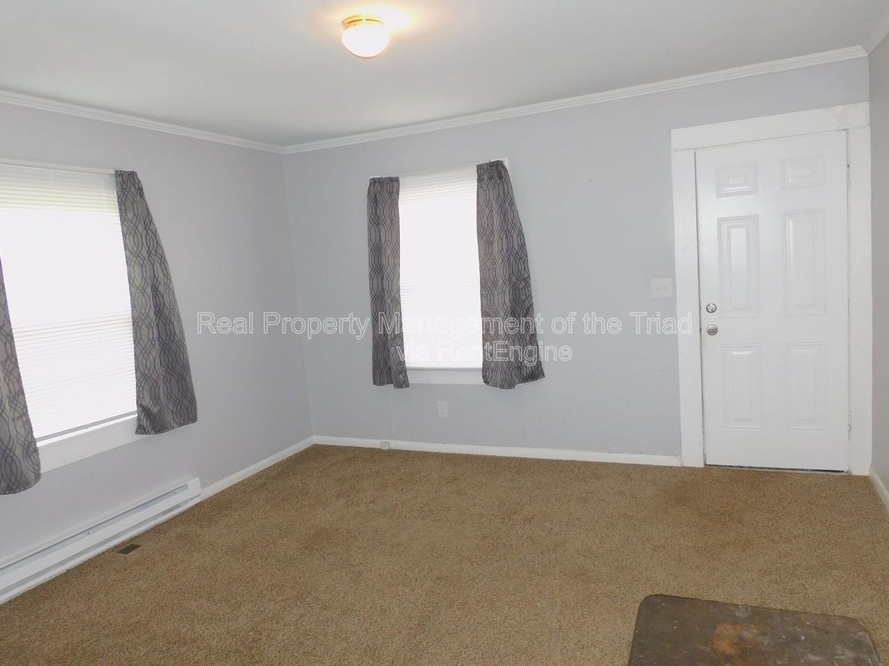 201 Sheppard St - Photo 7 of 16