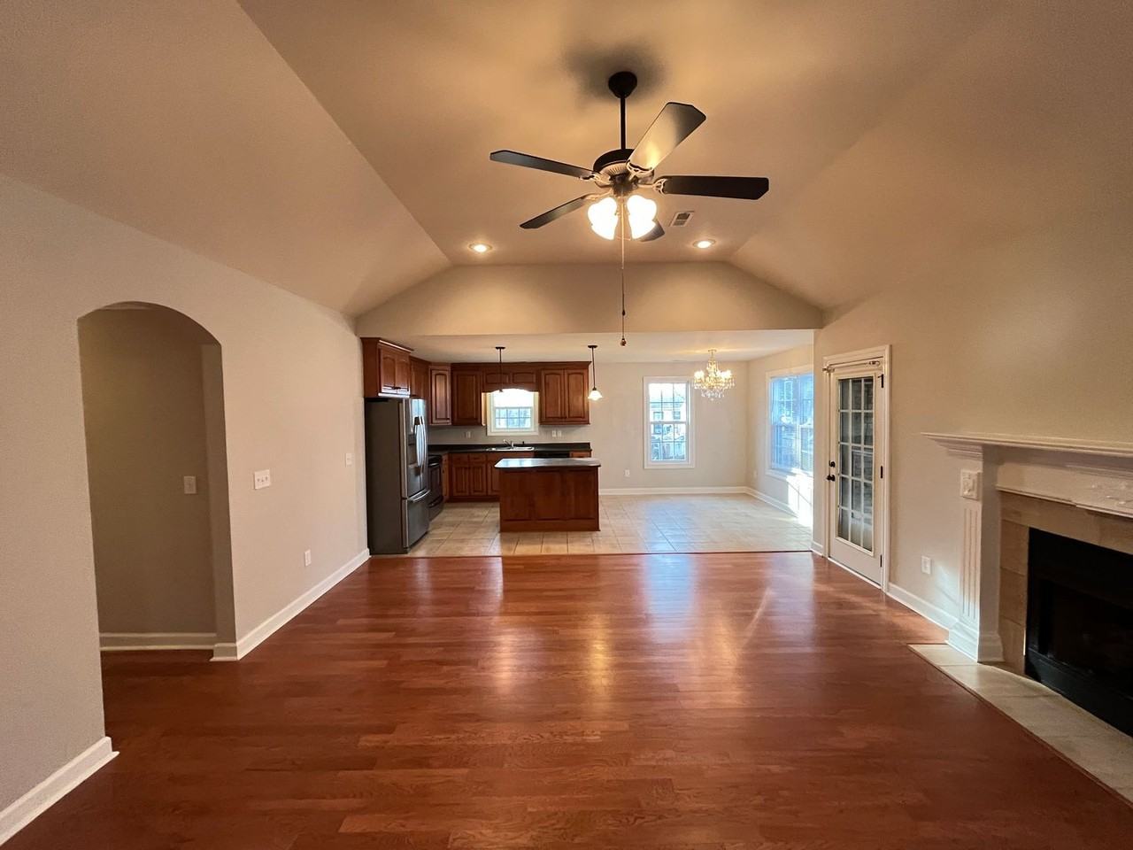 117 Hubert Rd - Photo 2 of 17