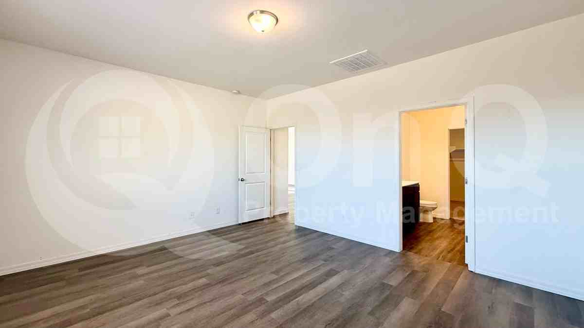 382 S Borromeo Dr - Photo 6 of 21