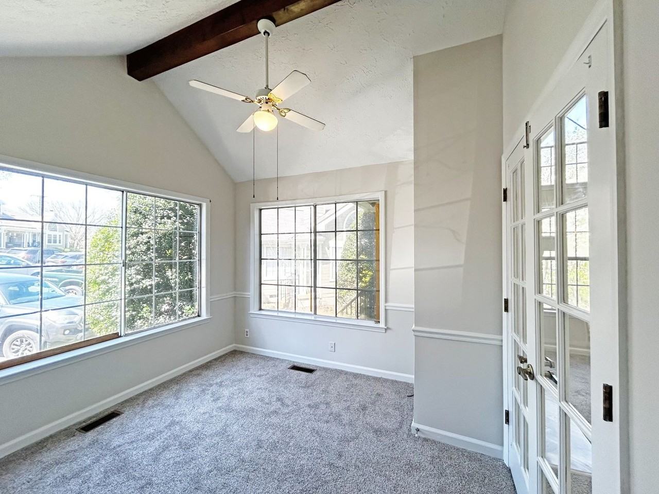 129 Cherry Hill Dr #15D - Photo 7 of 17