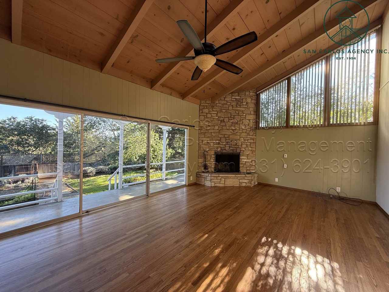 26027 Mesa Dr - Photo 4 of 20