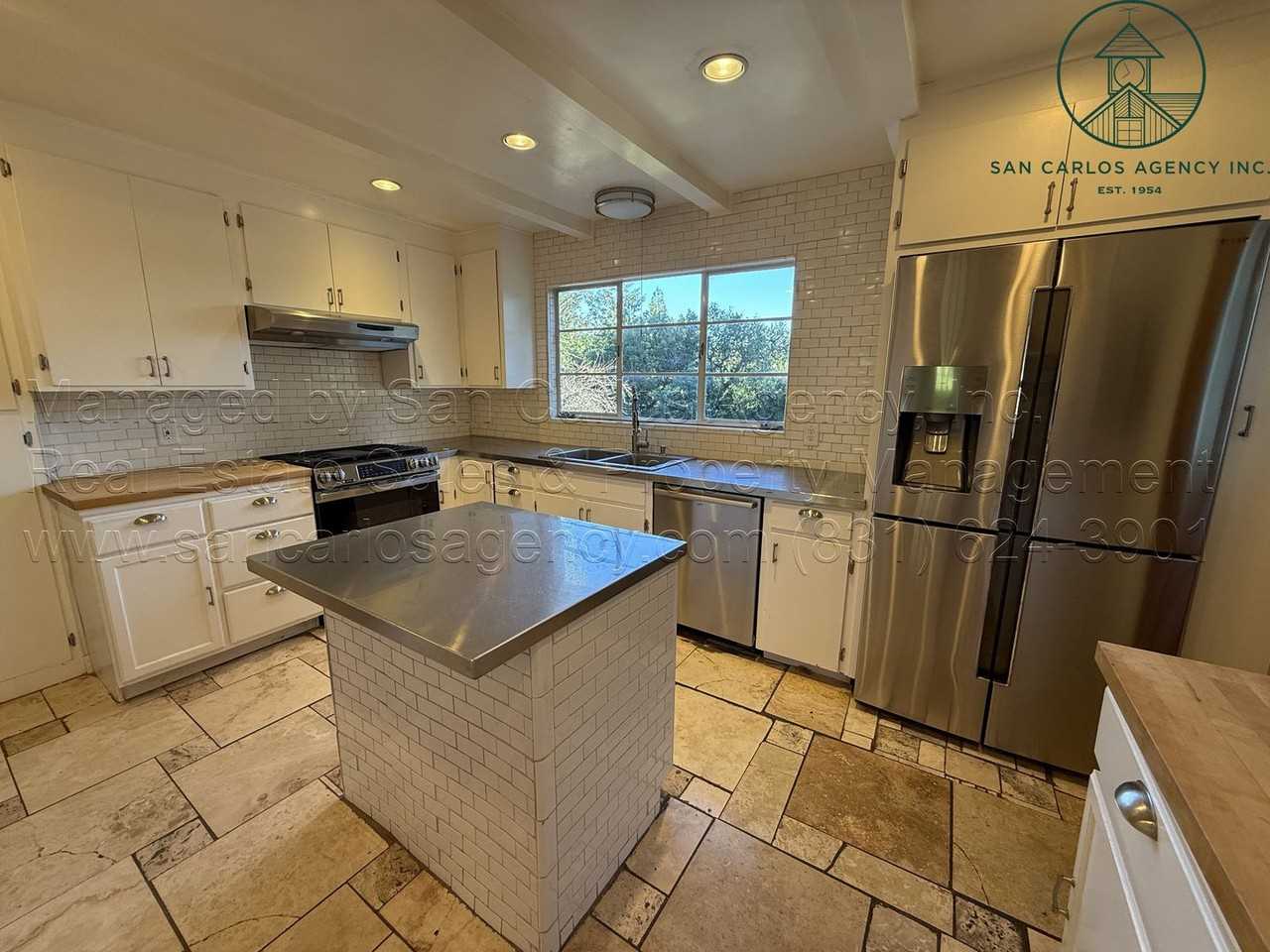 26027 Mesa Dr - Photo 6 of 20