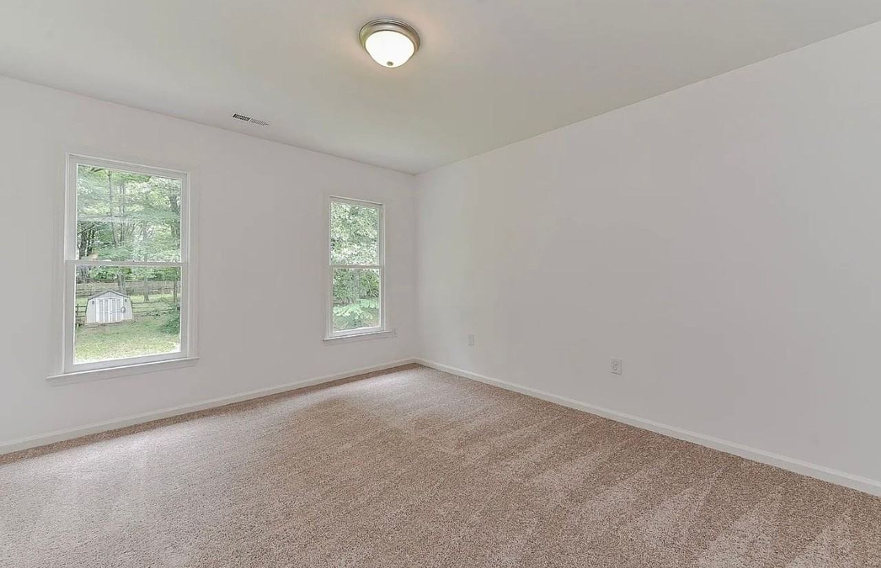 5610 Vandora Dr - Photo 7 of 18