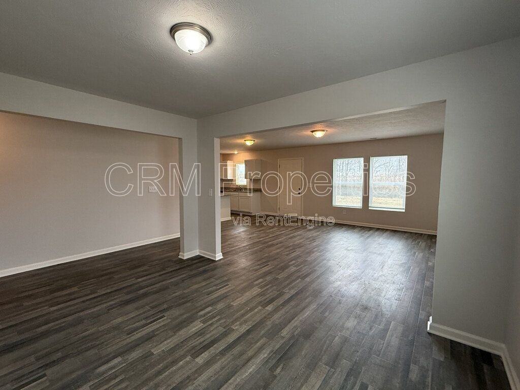 2618 W Kings Canyon Rd - Photo 7 of 24