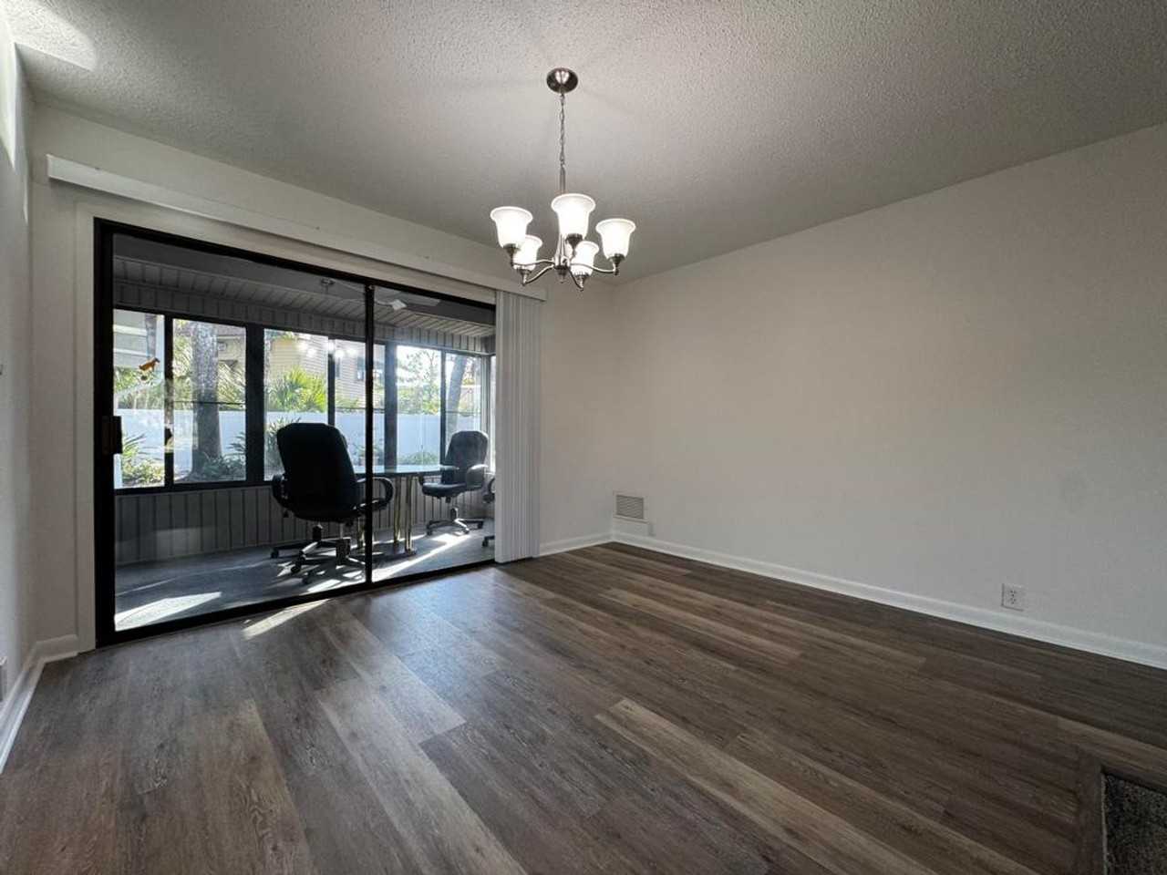 1508 Poplar Dr - Photo 7 of 36