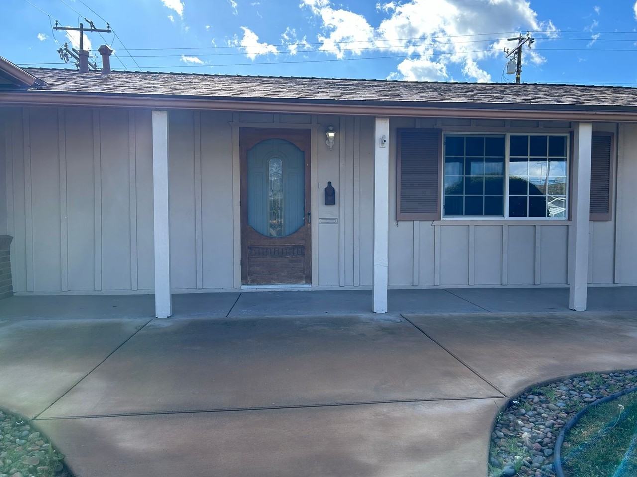 30081 Thornhill Dr - Photo 3 of 13