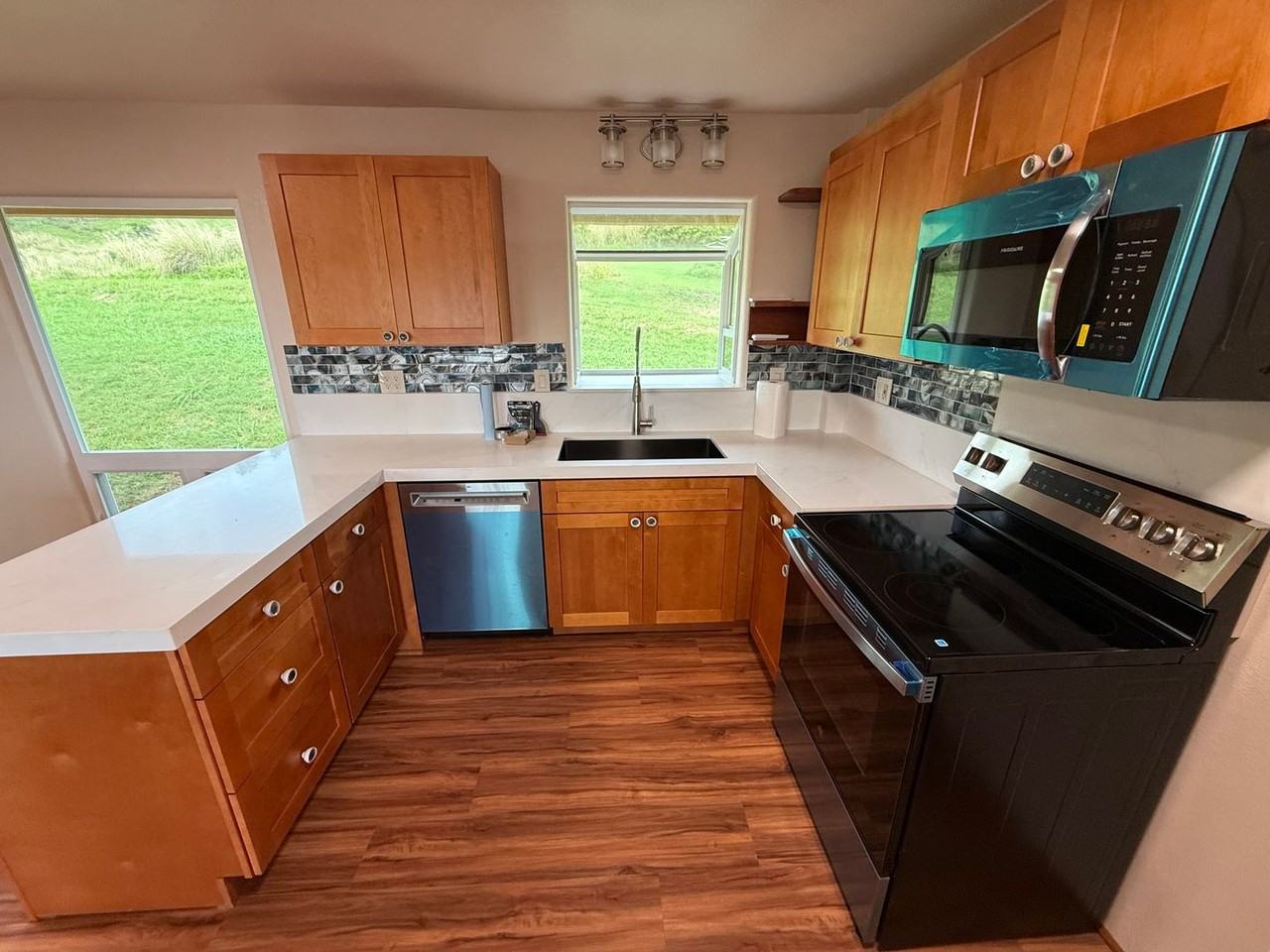 4973 Puuwai Rd - Photo 5 of 20