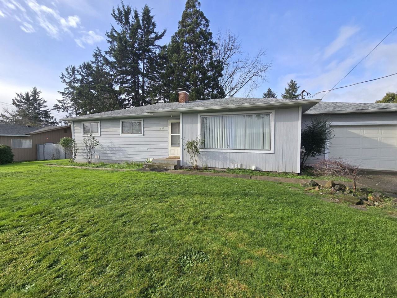 1800 Nw Lynwood St - Photo 2 of 28