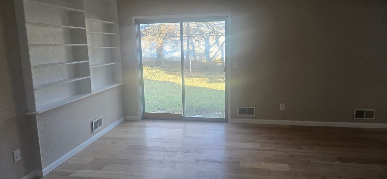 1308 N Westhaven Rd - Photo 4 of 20