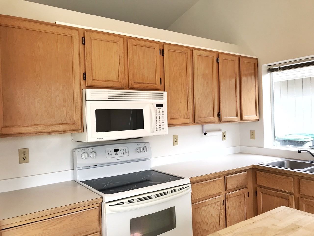 22827 Se 282nd St - Photo 4 of 22