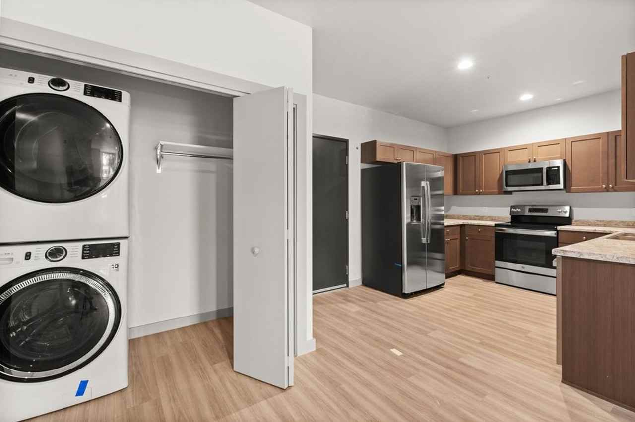 1127 Alderson Ave #210 - Photo 3 of 9