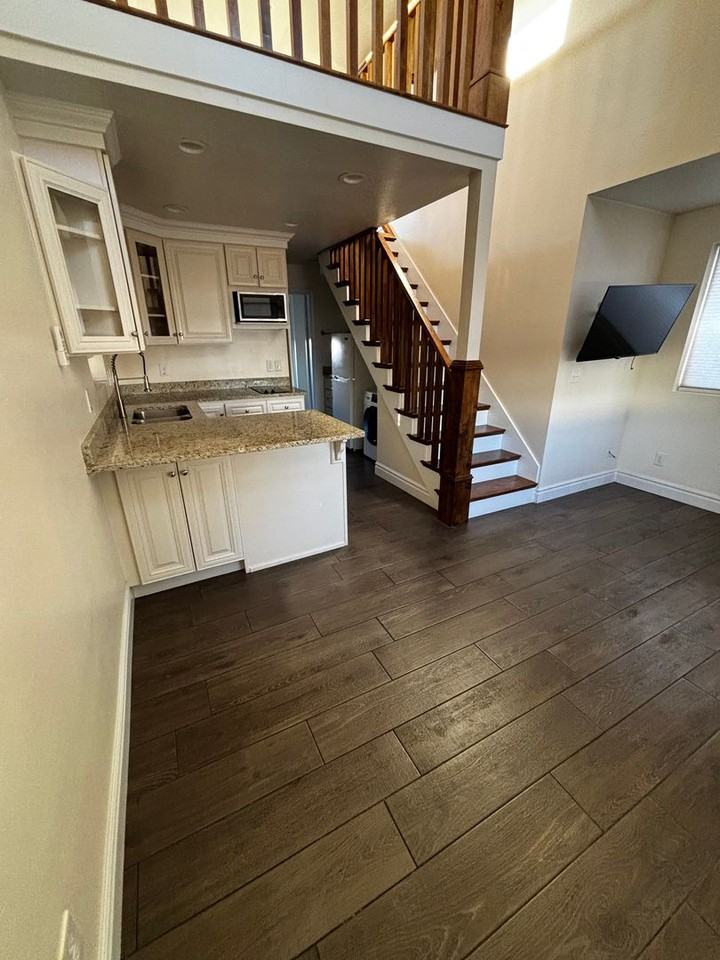 Commercial or Resident - Photo 3 of 31