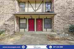 800 Bluebonnet Dr #C - Photo 1 of 1
