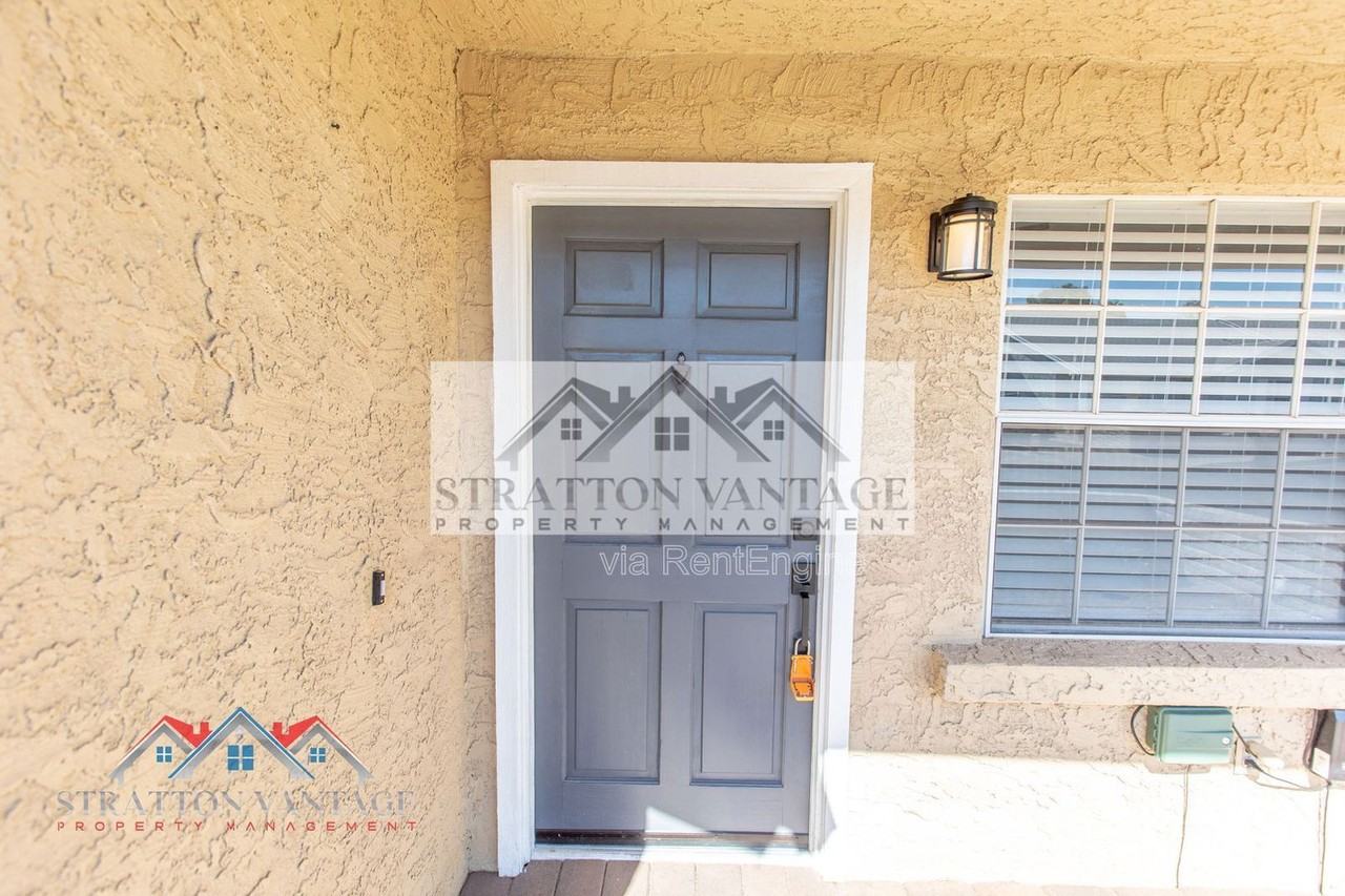 2929 E Broadway Rd #36 - Photo 6 of 35