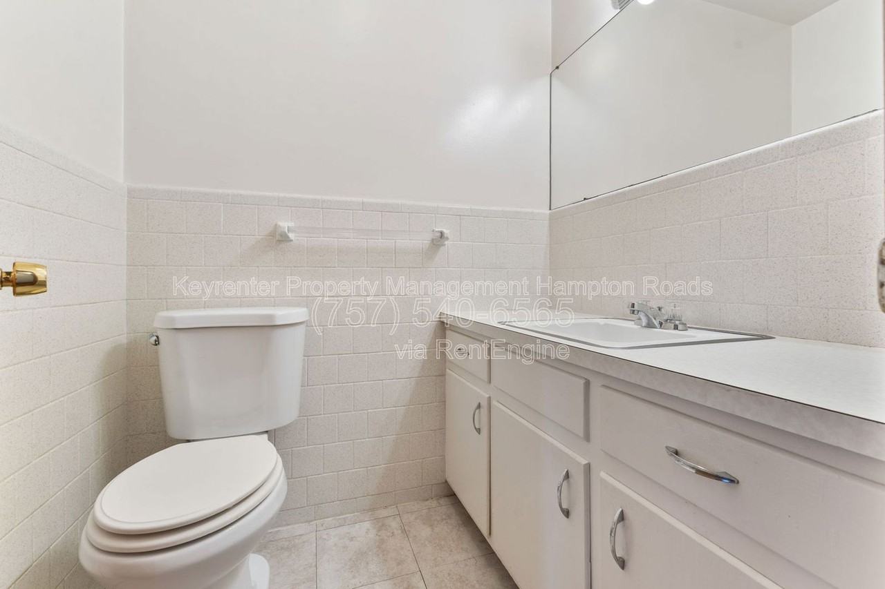 606 Charlton Dr - Photo 5 of 25