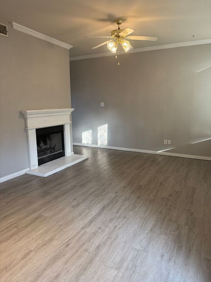 510 Vienna Ct - Photo 2 of 15