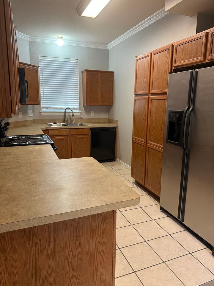 510 Vienna Ct - Photo 5 of 15