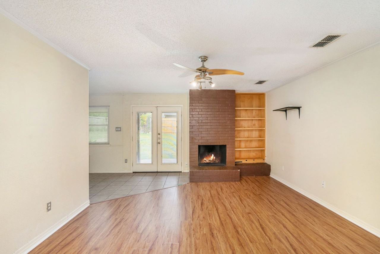 3416 Denbury Dr - Photo 4 of 23