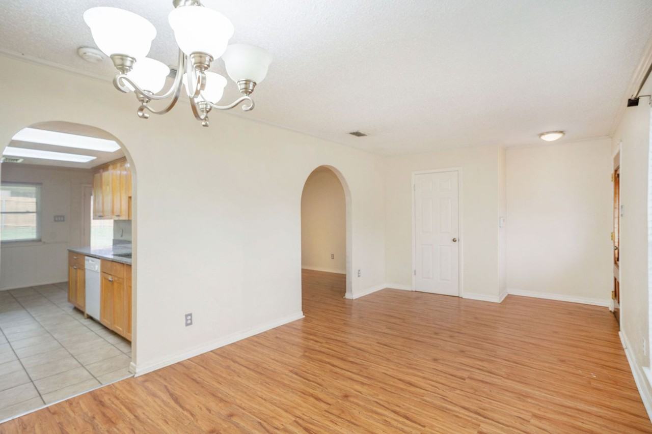 3416 Denbury Dr - Photo 5 of 23