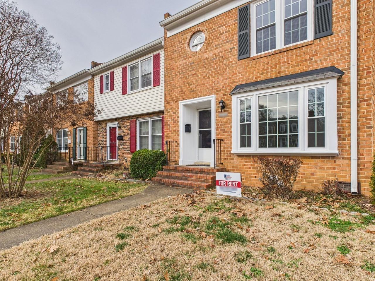 2222 Brightmoor Ct - Photo 2 of 30