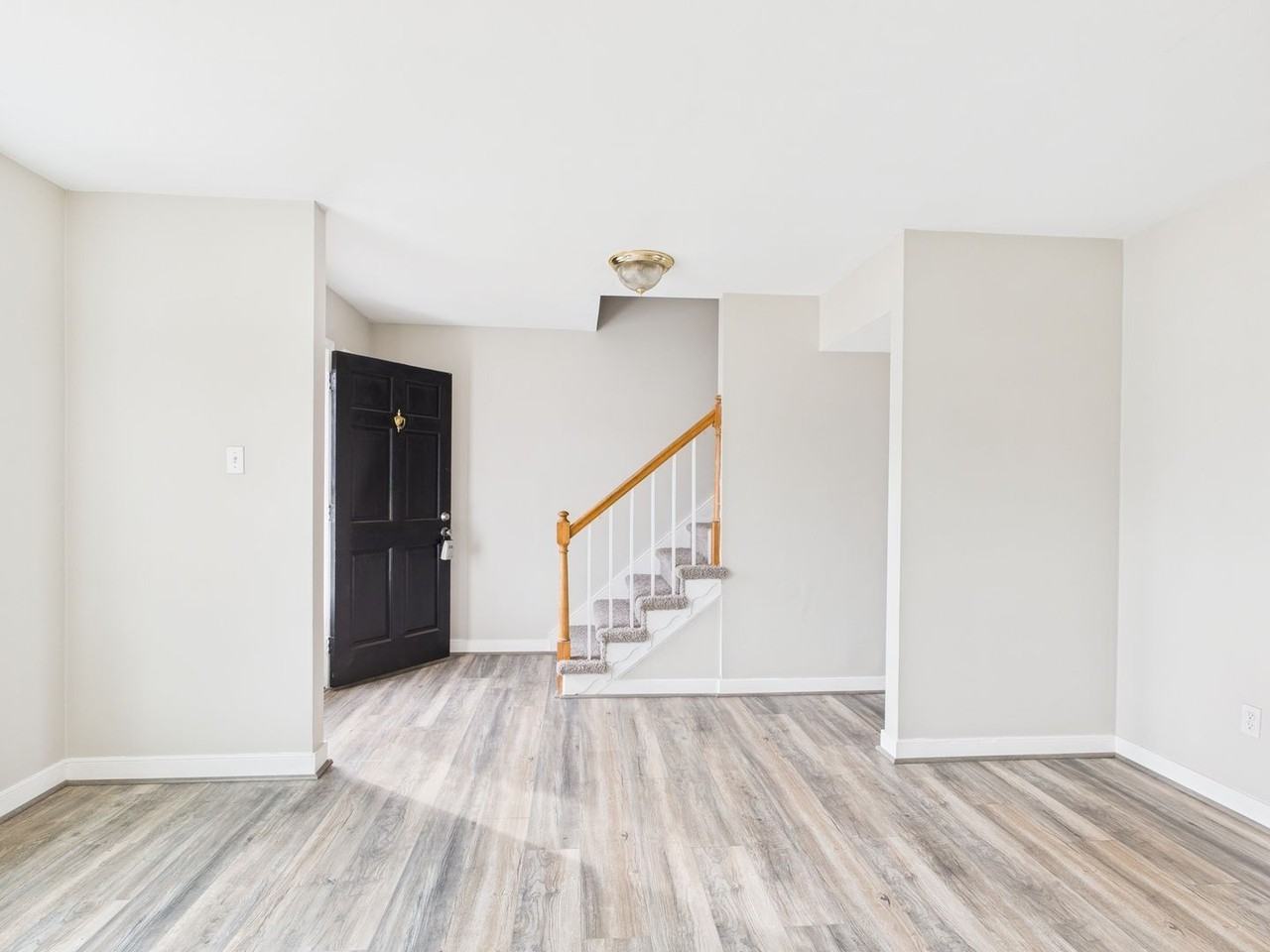 2222 Brightmoor Ct - Photo 4 of 30