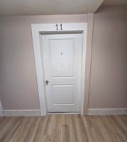 featured image of 83 N Broadway St