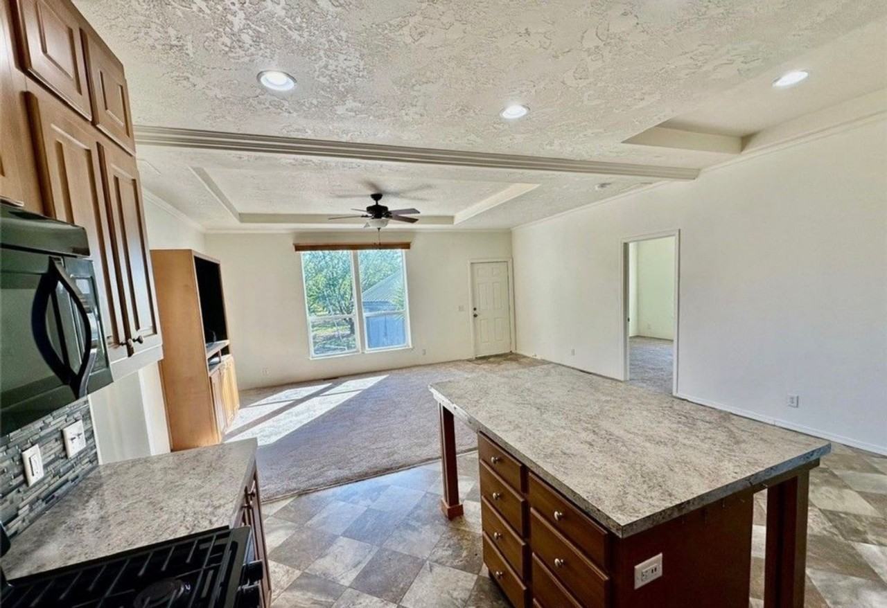 9581 Jones Ave - Photo 5 of 12