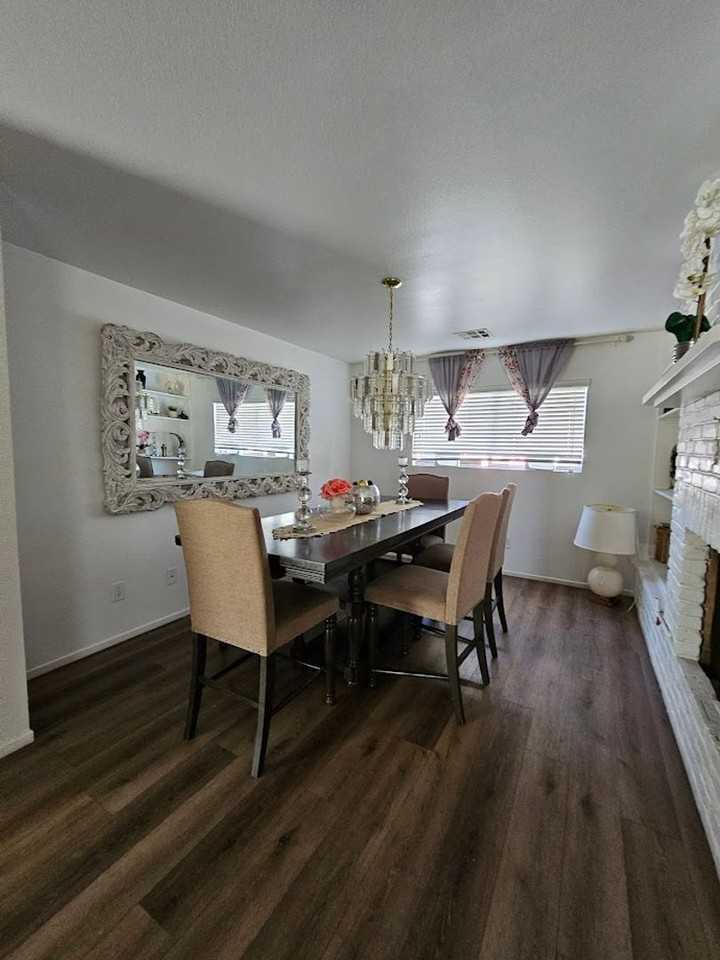 2107 Frontier Ave - Photo 2 of 7