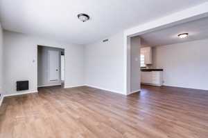 featured image of 1425 Austin St