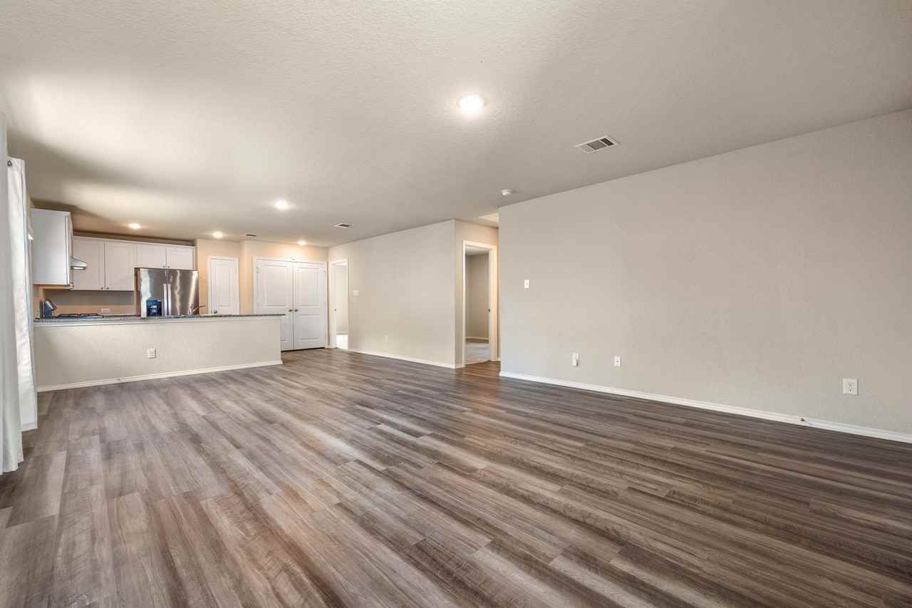 5122 Y Bar Smt - Photo 2 of 16