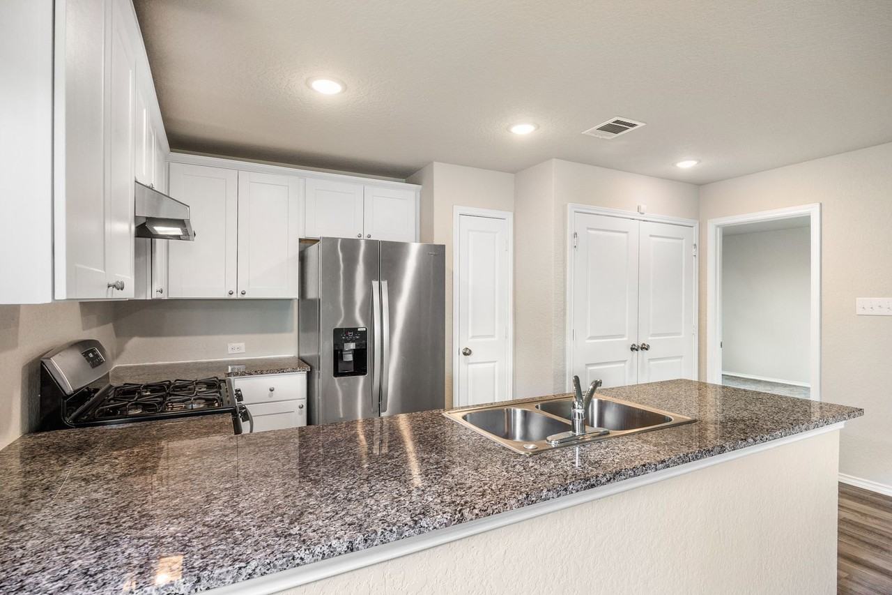 5122 Y Bar Smt - Photo 6 of 16