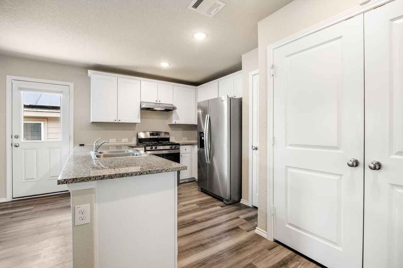 5122 Y Bar Smt - Photo 7 of 16