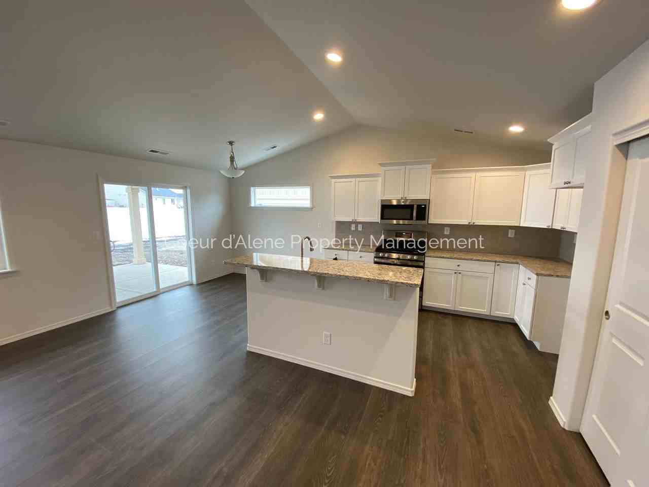 5882 W Lujack Way - Photo 5 of 15