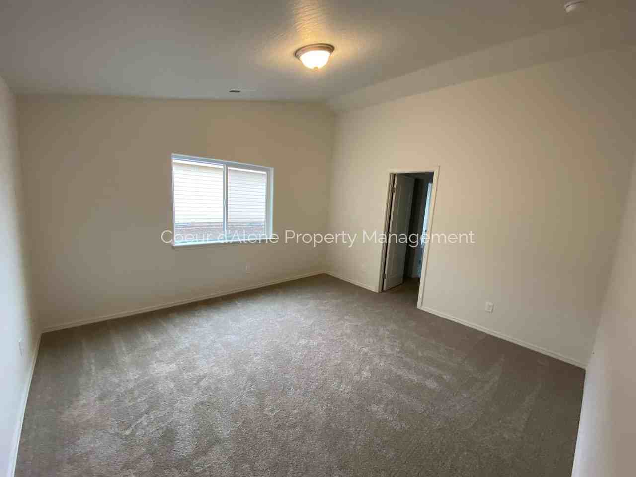 5882 W Lujack Way - Photo 7 of 15