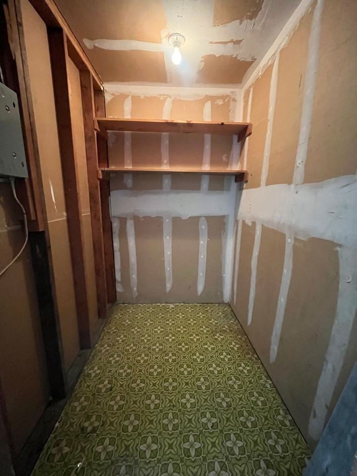 1255 E Van Buren Ave #4 - Photo 3 of 14