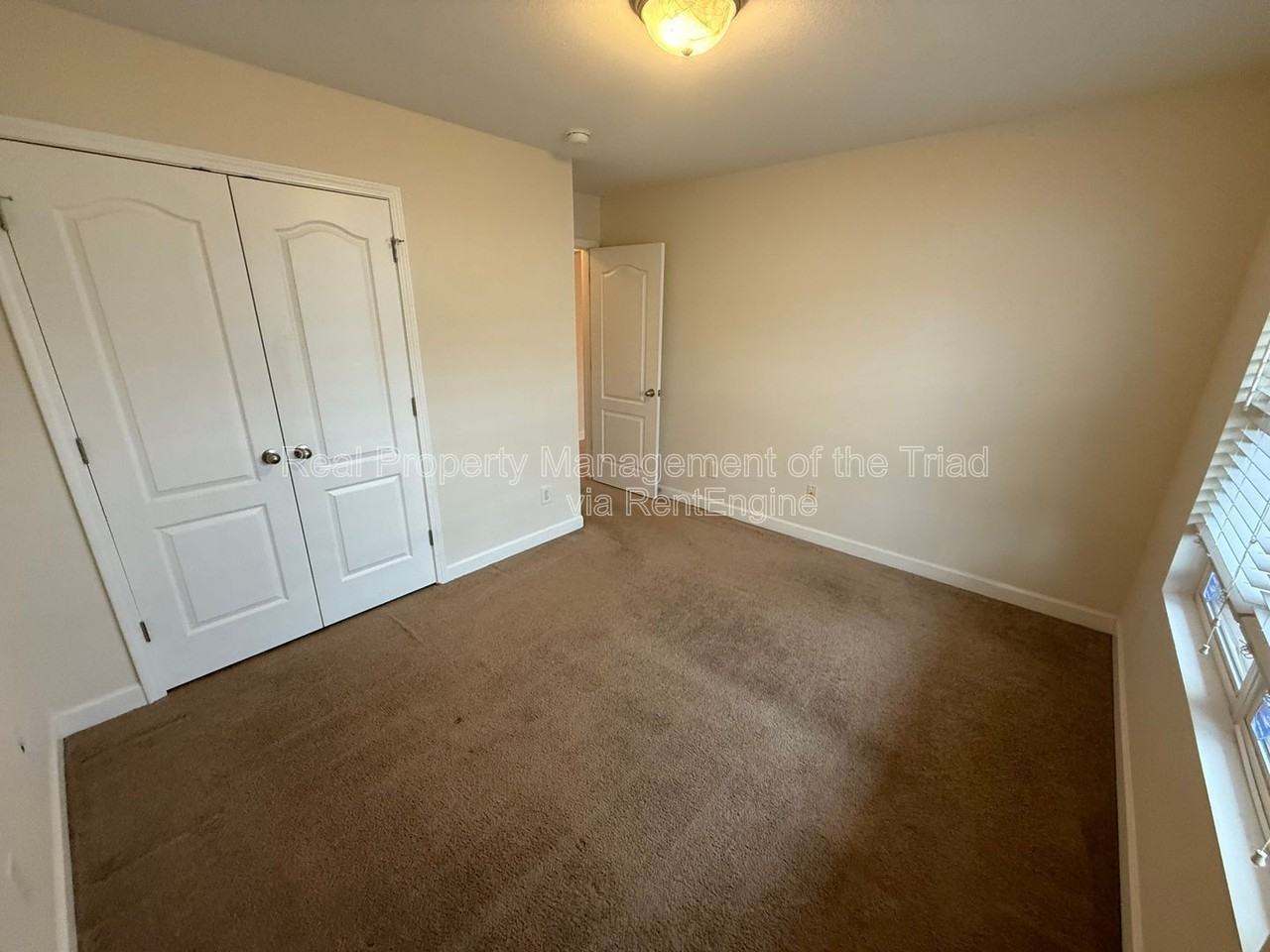 509 Denny Dr - Photo 6 of 17