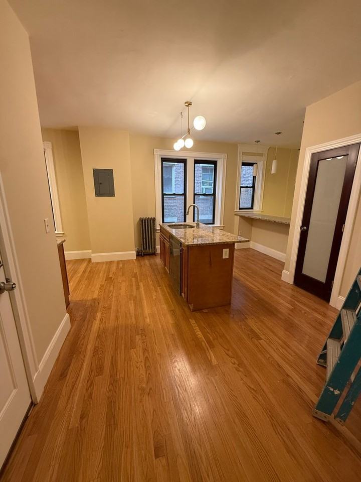 178 Saint Paul St - Photo 2 of 13