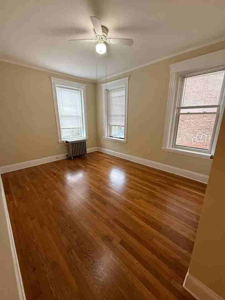 178 Saint Paul St - Photo 5 of 13