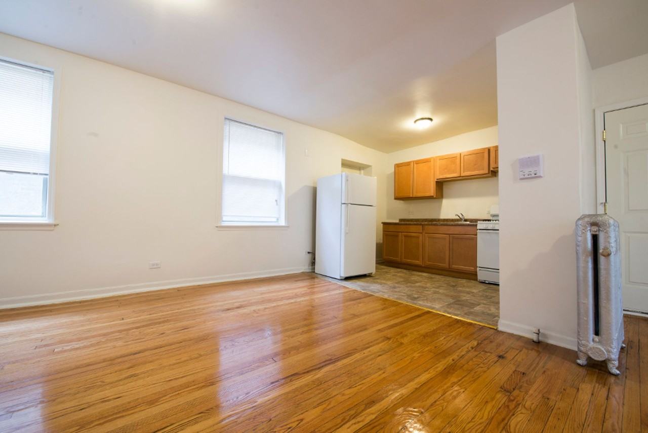 5504 S Wabash - Photo 4 of 44