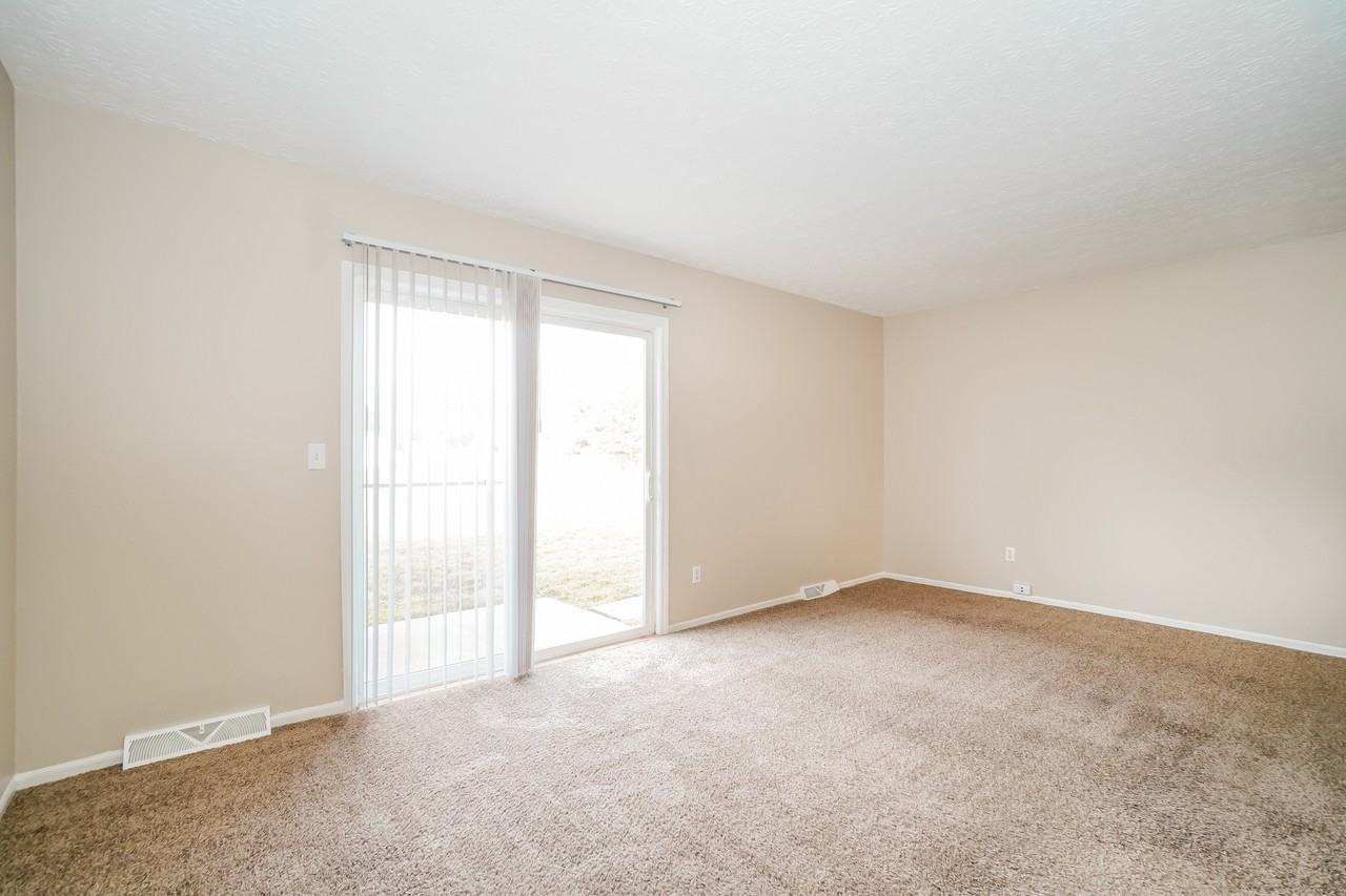 7609 Penwood Pl - Photo 6 of 23