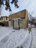 featured image of 4166 N 17th St