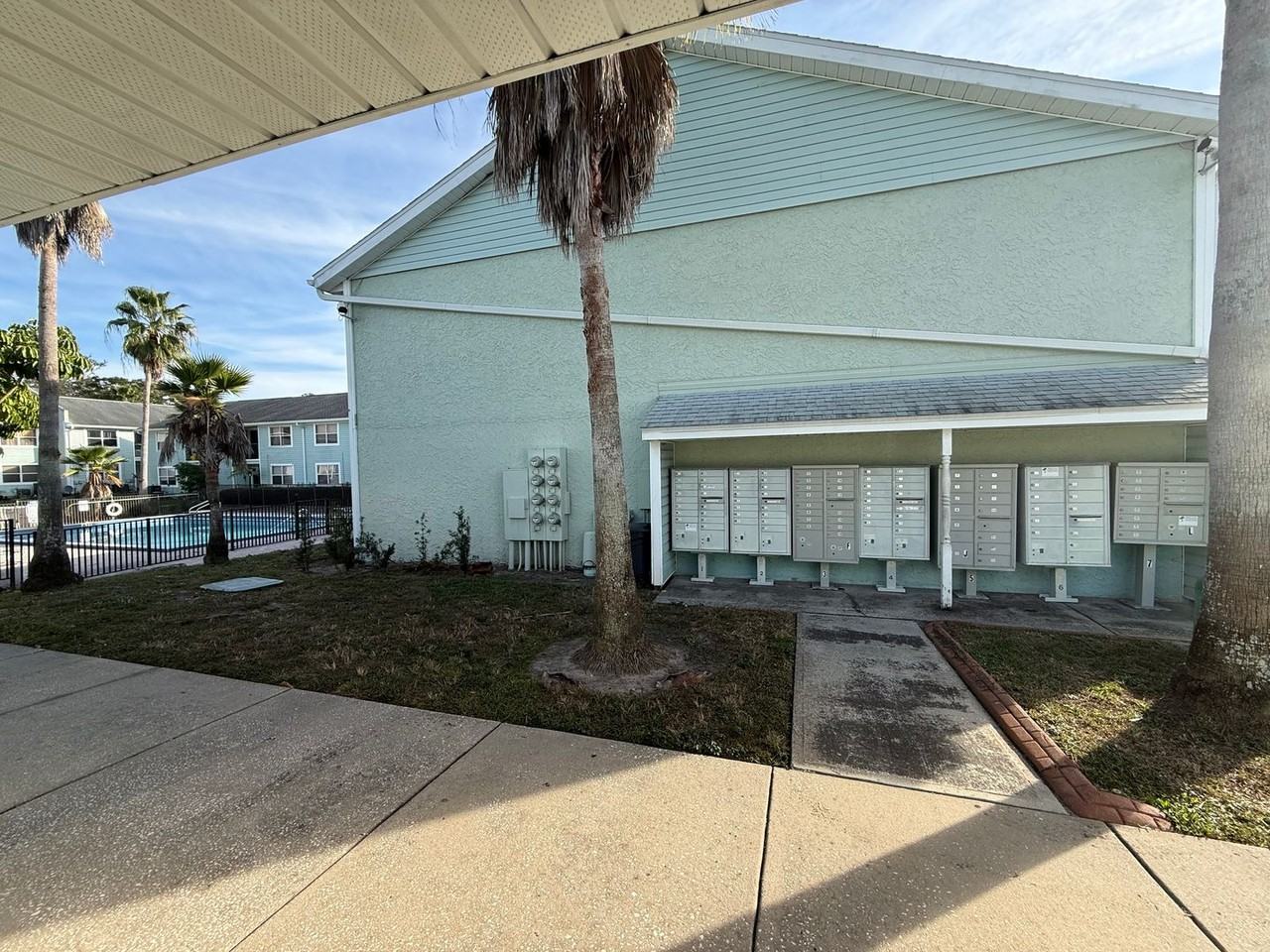 5030 Terrace Palms Cir #102 - Photo 4 of 4