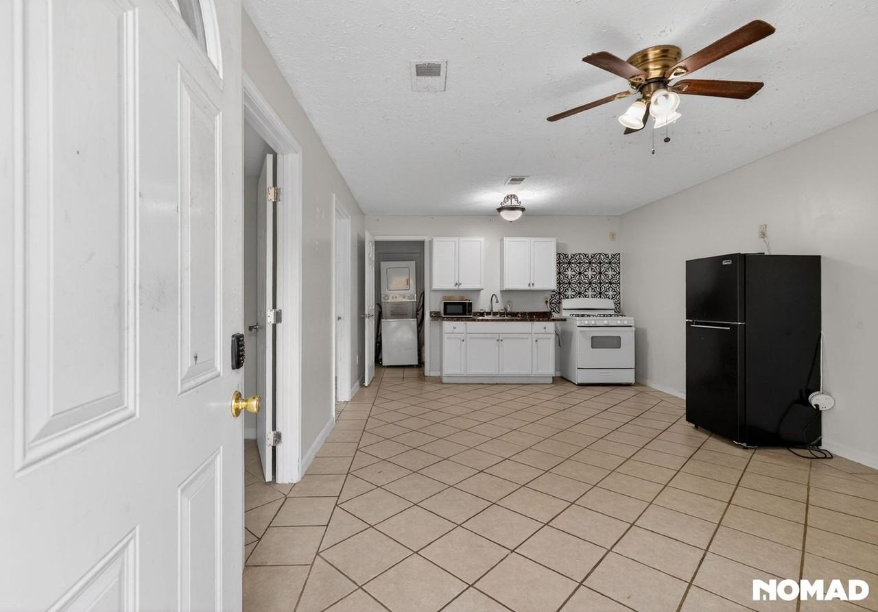 3727 Windsong Chase - Photo 5 of 13