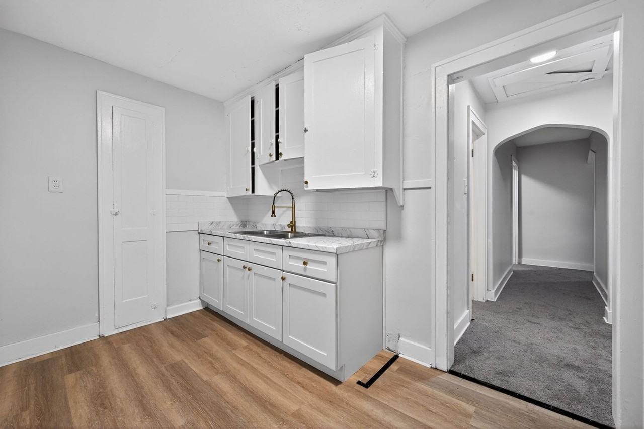 16189 San Juan Dr - Photo 3 of 21